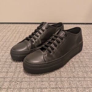 Woman by Common Projects Tournament Low Super Sneaker